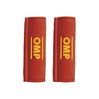 Coussinets de harnais rouges usagés avec ceintures de 7,6 cm
