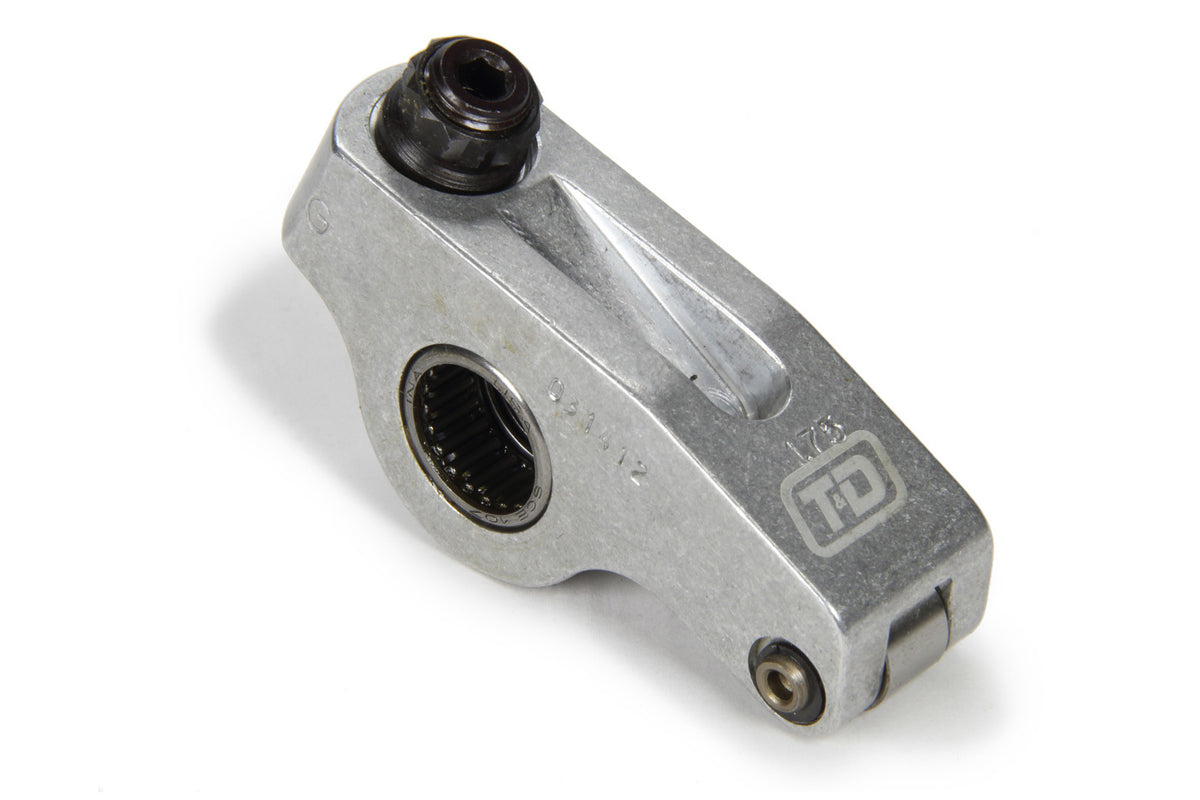 Culbuteur - 1,650 po. (41,91 mm) entre-axes, queue courte